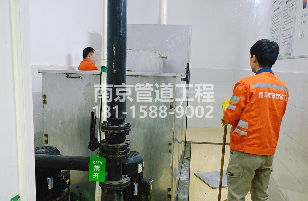 302宁海路隔油设备清洗